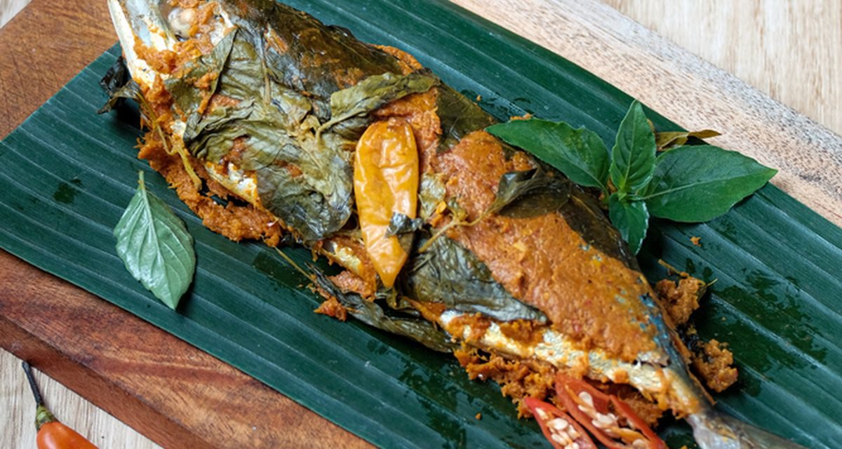 Nikmati Sensasi Pepes Ikan Kembung: Lezat Dan Penuh Rasa