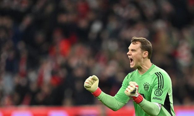 Manuel Neuer Selevel Messi Dan Ronaldo