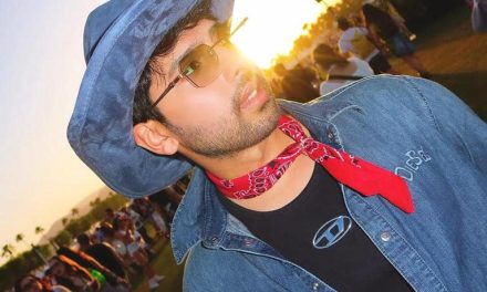 Armaan Malik Jadi Sorotan Dengan Gaya Koboi Di Coachella