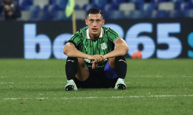 Jay Idzes Tampak Kecewa Usai Laga Sassuolo Vs Napoli