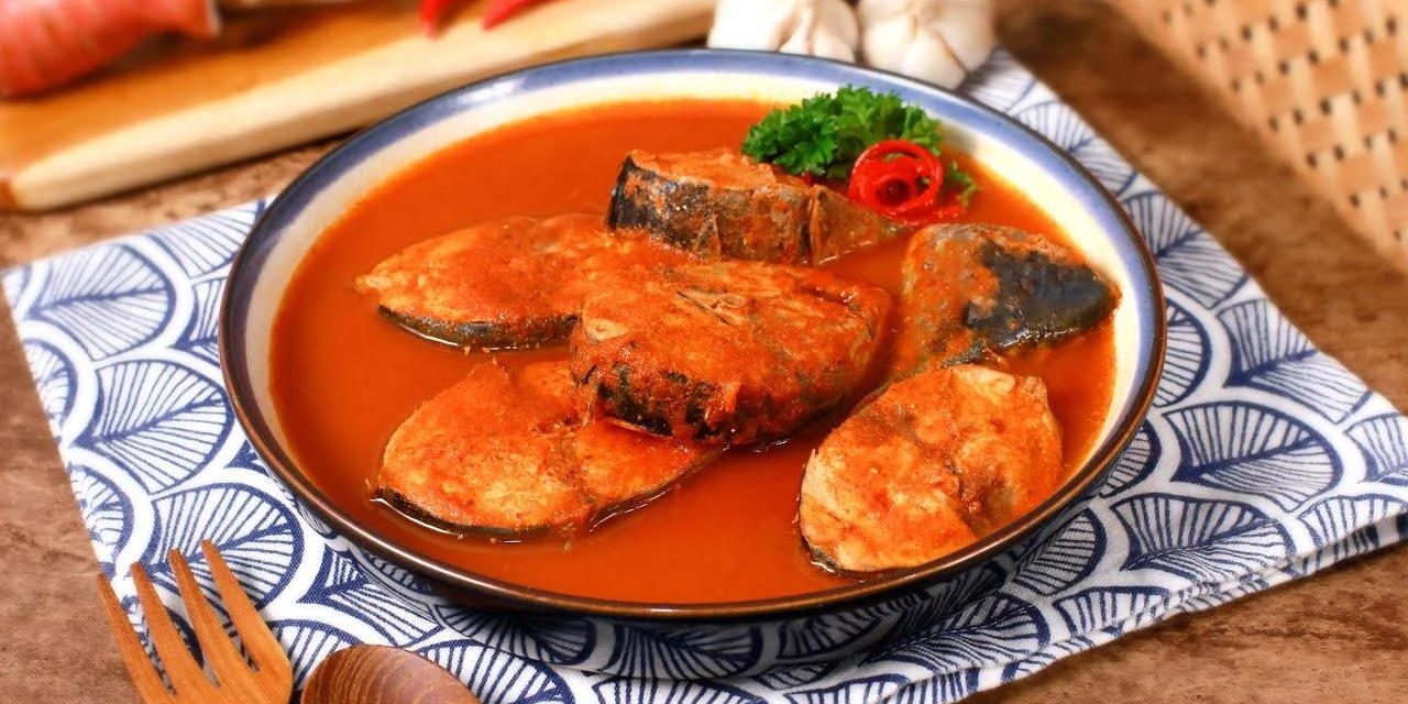 Pedasnya Nampol! Ikan Asam Padeh Bikin Makan Jadi Lahap