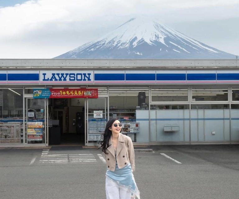 Fuji Vibes! Febby Rastanty Pamer Senyum Bahagia Yang Menular
