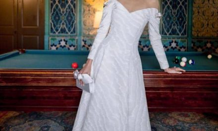 Glamor Maksimal! 13 Gaun Couture Ann Liu Di Pernikahannya