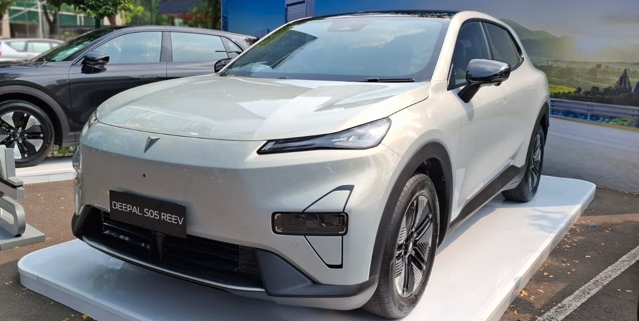 Mobil Listrik Hybrid! Deepal S05 REEV Jadi Game Changer 2026