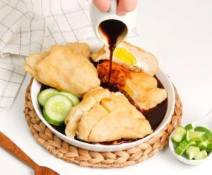 Pempek: Kuliner Tradisional Dengan Cita Rasa Asam Manis Pedas