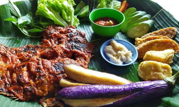 Seruit Khas Lampung: Ikan Bakar Sambal Tempoyak Bikin Nagih!