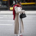 Fashion Alert! Sepatu Merah Bikin Penampilan Kamu Naik Level