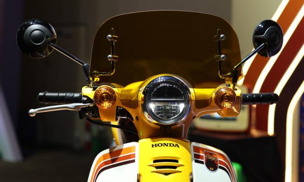 Gaya Klasik Banget! Honda Super Cub Tokyo 80s Hadir Terbatas