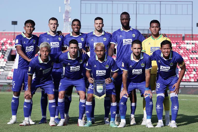 Bukan Tunggakan Gaji! Persib Kena Registration Ban FIFA
