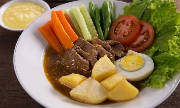 Selat Solo Bikin Nagih! Perpaduan Daging, Sayuran & Kuah Lezat
