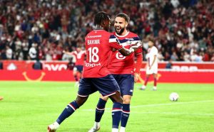 Calvin Verdonk Masuk 10 Menit, PSG Terselamatkan! Lille Protes