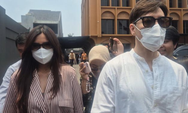 Tak Jadi Berpisah! Audi Marissa & Anthony Xie Sepakat Rujuk