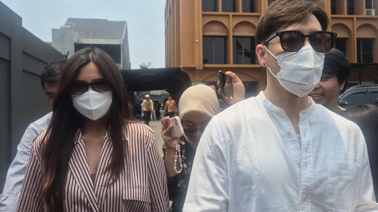 Tak Jadi Berpisah! Audi Marissa & Anthony Xie Sepakat Rujuk