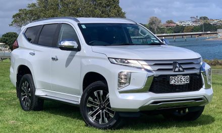 Mitsubishi Hidupkan Lagi Pajero, Siap Jadi SUV Flagship Terbaru