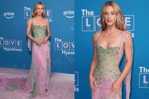 Pesona Bikin Salfok! Lili Reinhart Tampil Menawan Di Red Carpet